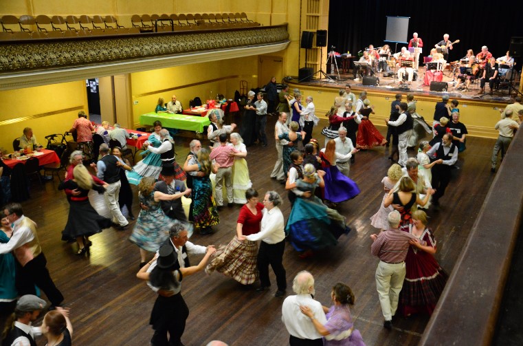 Melbourne Colonial Dancing